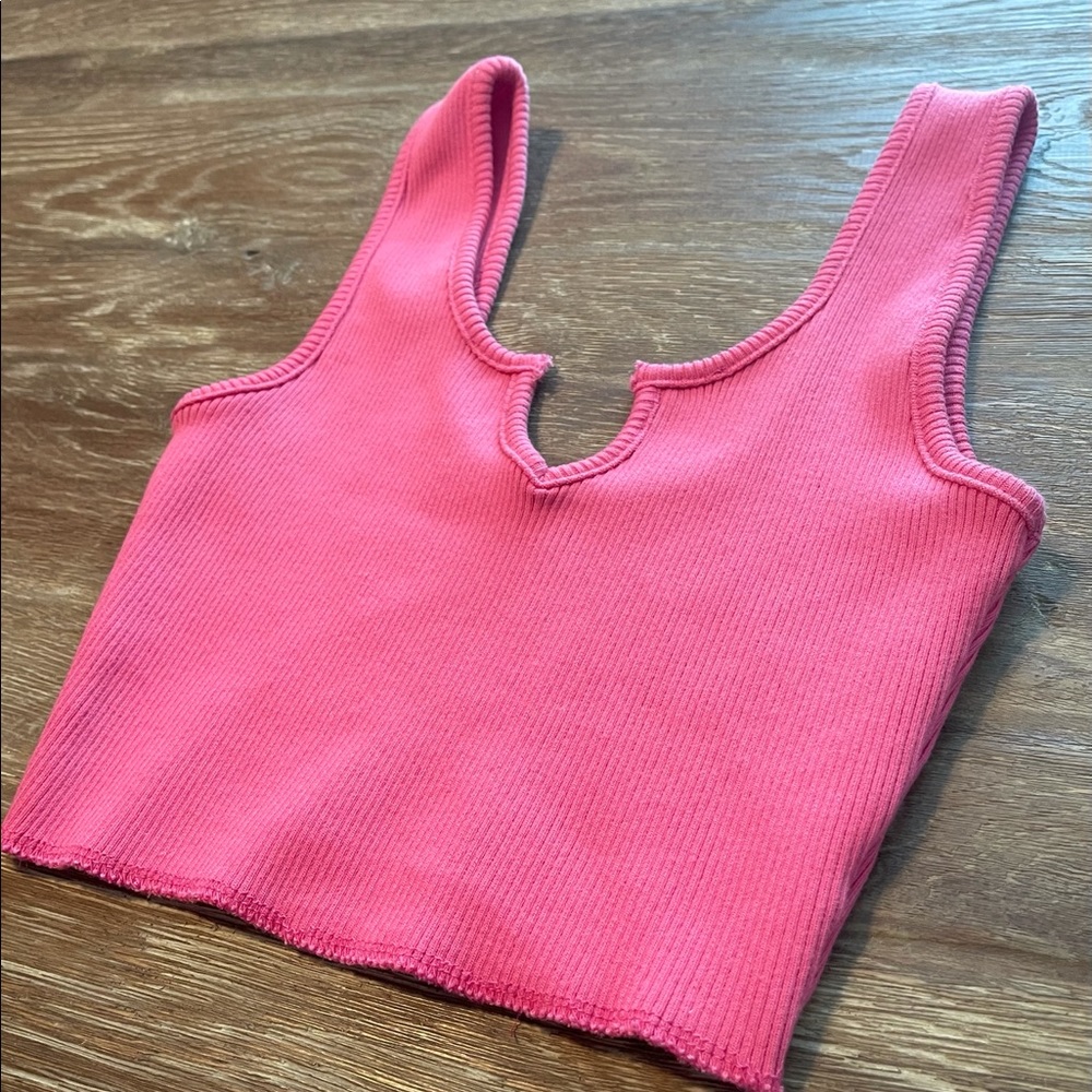 Cropped tank